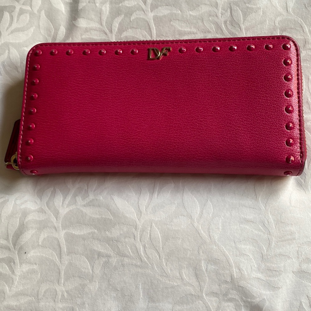 Diane Von Furstenberg wallet